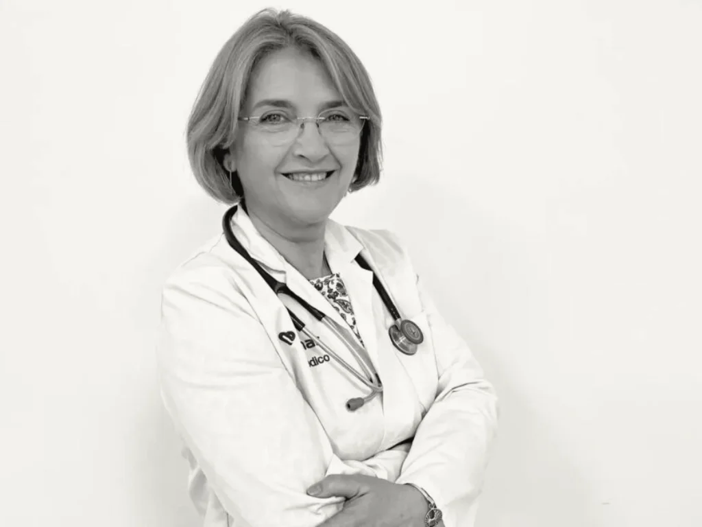 Dra. Ana García Navarro: Liderando la Cirugía de Vanguardia en Granada